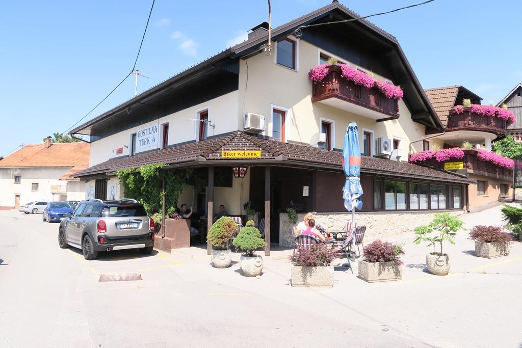 Gostilna Turk Hotel Hotedrsica Eksteriør billede